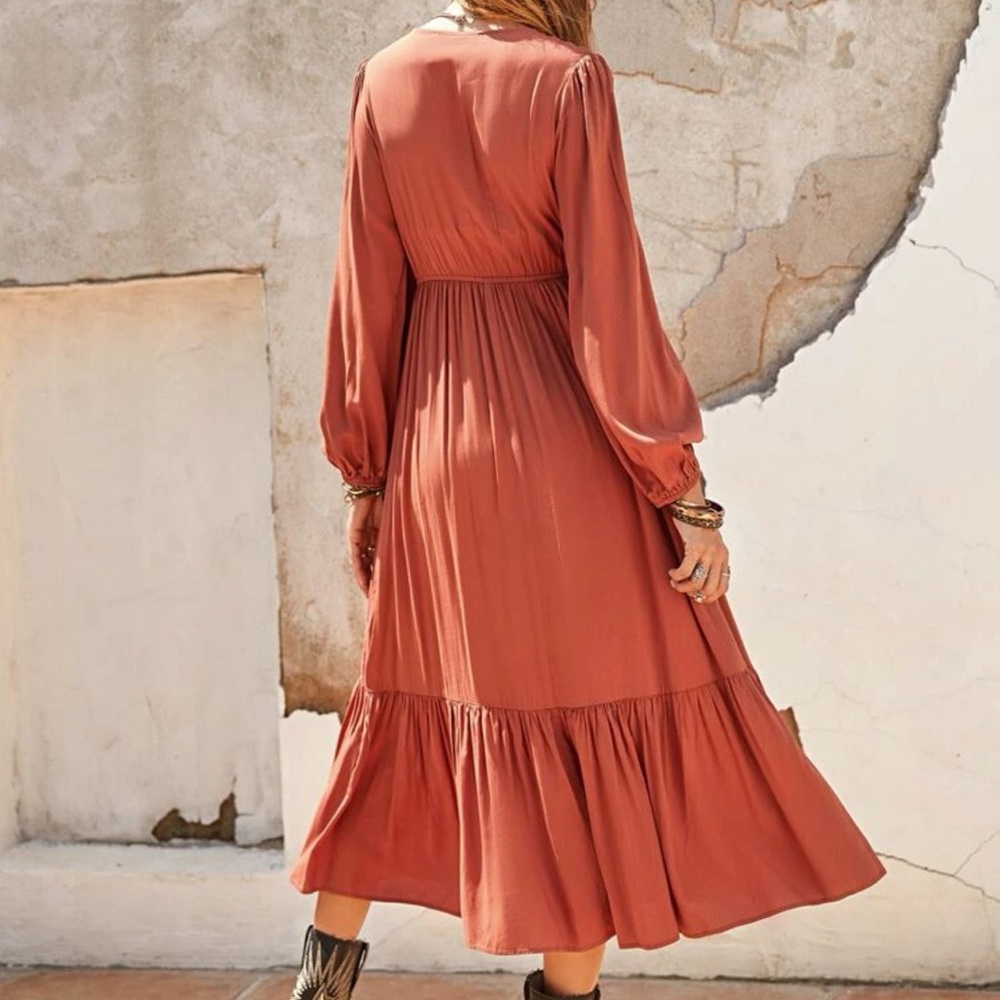 Long sleeve v-neck ruffle tiered maxi dress - Picture 2 of 6